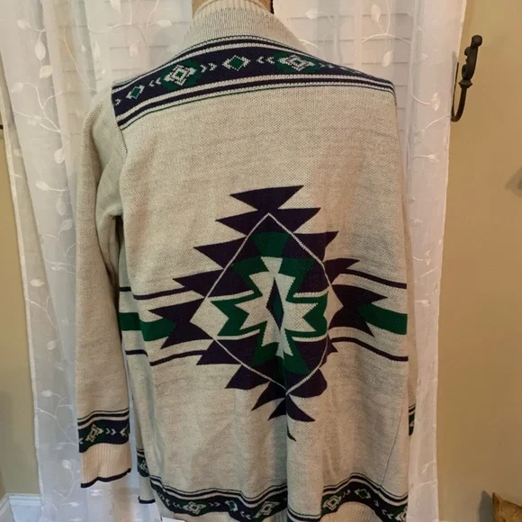 Bo Bel Beige with Dark Green and Purple Fringe Cardigan Sweeter NWT - Picture 10 of 12